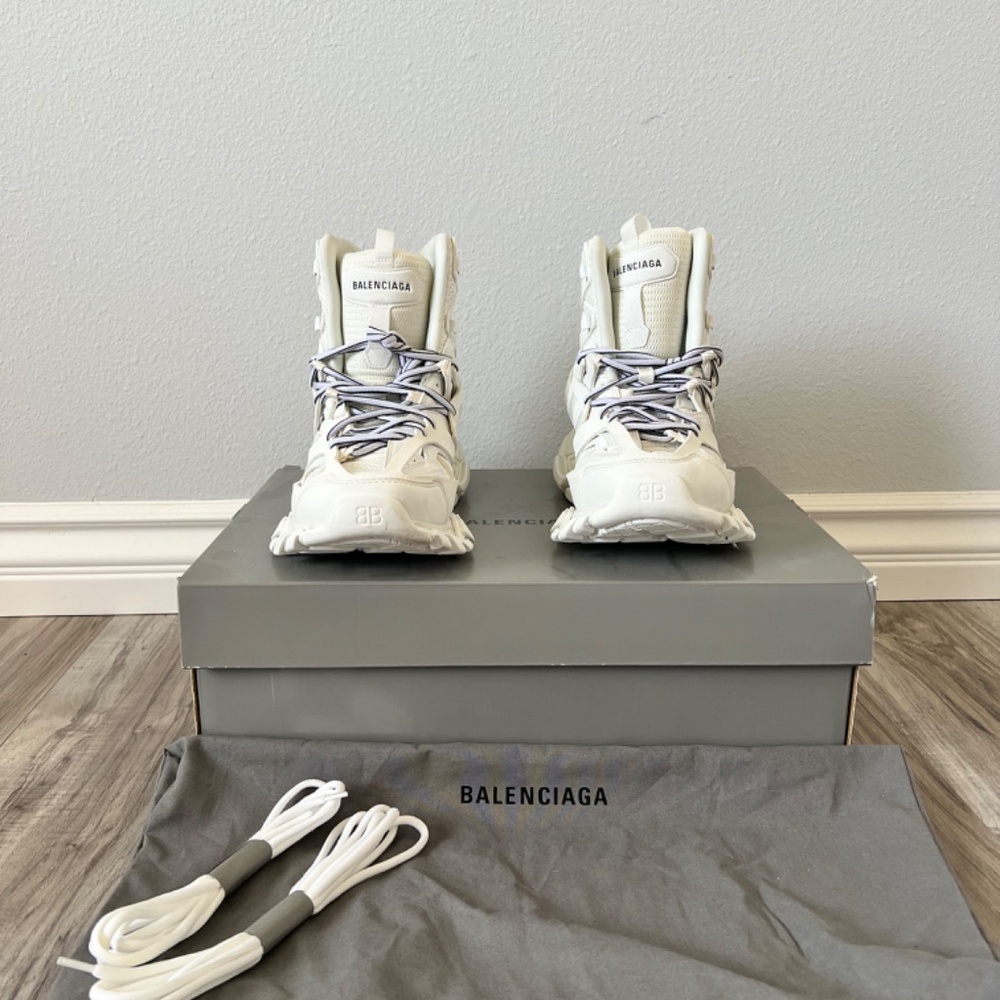 Size 40- Balenciaga Track Hike High top Sneaker White -Women size 10 - Picture 3 of 6